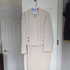 Louben Sz 16 Ivory Linen V-neck Sleeveless Dress With Open Jacket. 2 PCs.
